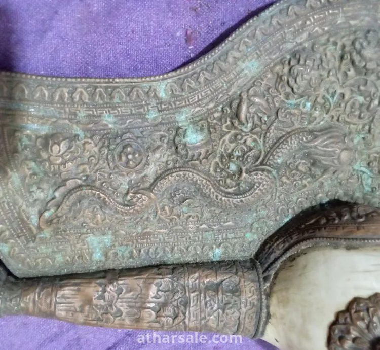 بوق النادر التيبت منذ عام ٨٠٠