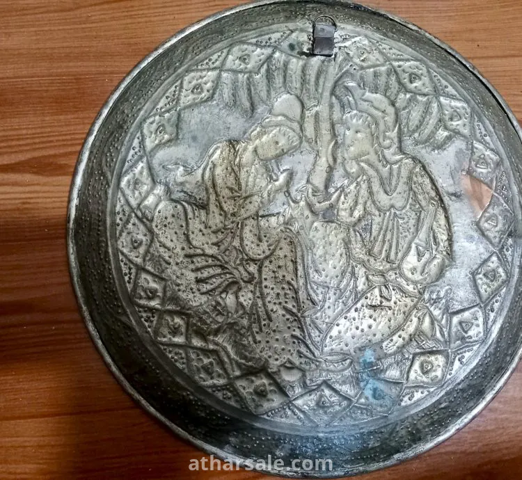 An old and heavy tray heritage