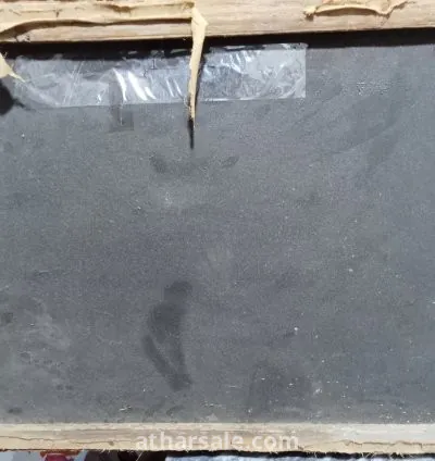 An oil painting over 300 years 4