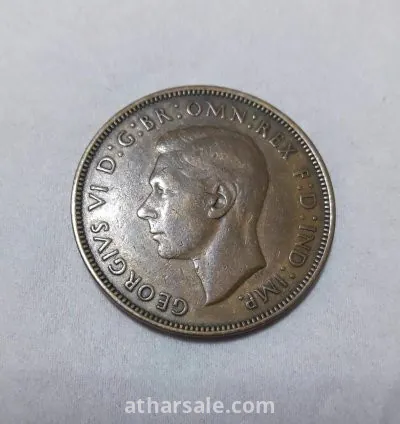 عملة معدنية بريطانية قديمة