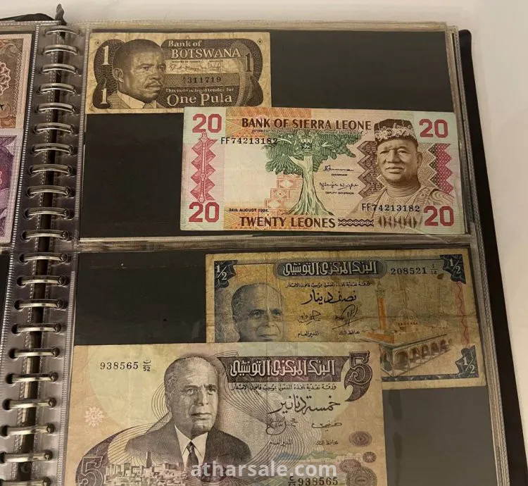 عملات نقدية ورقية قديمة