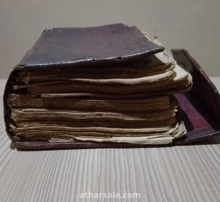 قرآن نادر جدا من اندر القطع في العالم ثمين خط يدوي