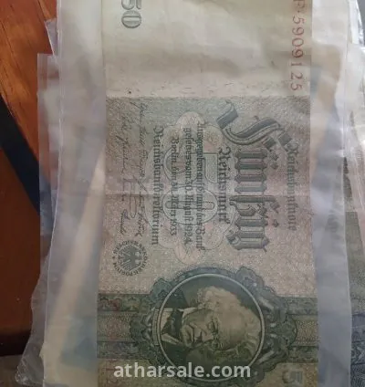 عملات ورقية منوعة