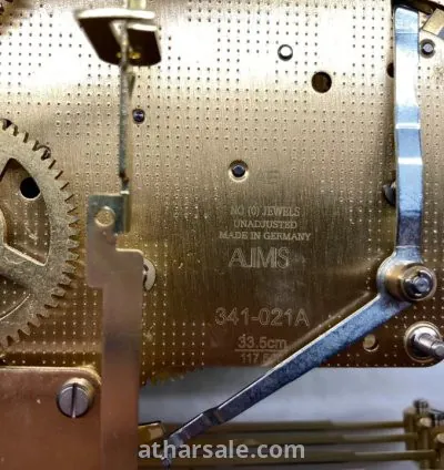 مكن ساعات فقط بدون صندوق حائط