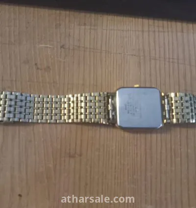 ساعة سيتيزن ياباني