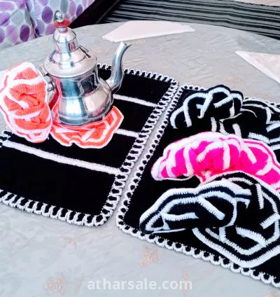 طقم سفرة مكون من 10 قطع يدوية الصنع من خيوط الصوف