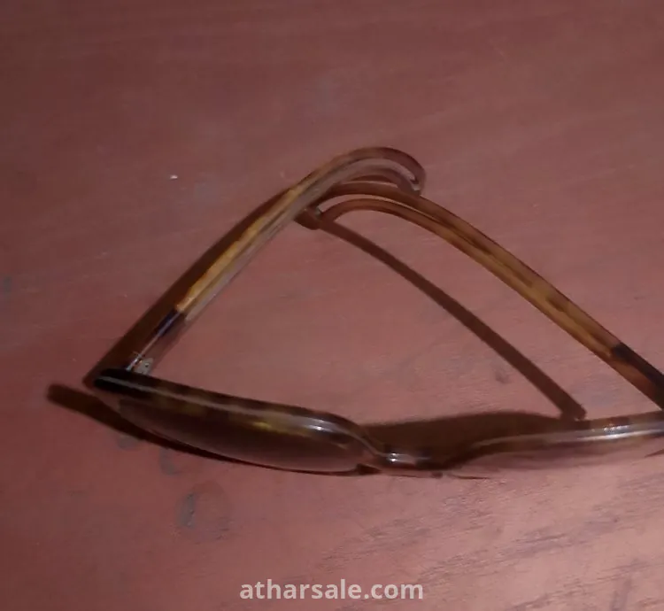 نظاره هوانم ايام الزمن الجميل تشبه نظاره الست ام كلثوم بشكل كبير لعشاق اقتناء الاشياء النادره وهواه الاناقه والاتيكيت