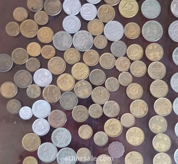 عملات معدنيه قديمه ومقتنيات