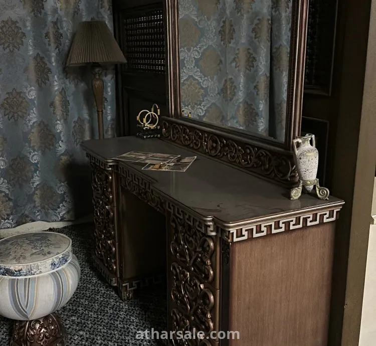 غرفه نوم ملكية كلاسيك