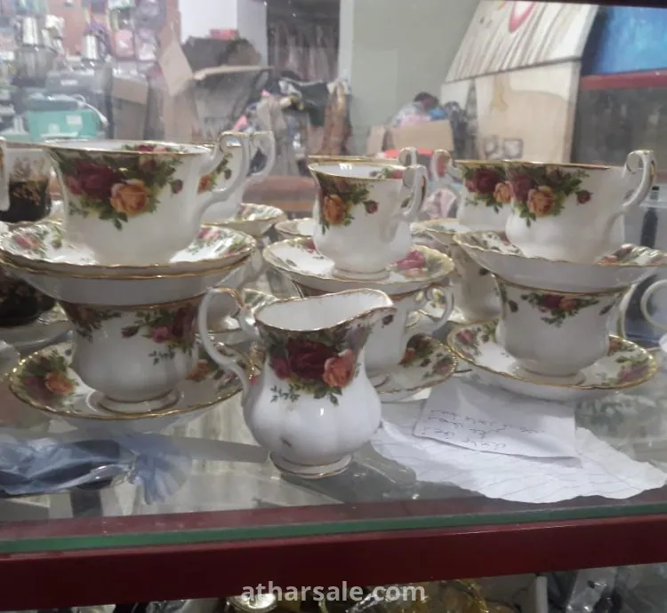 طقم صيني المالكي رويال البرت الأصلي