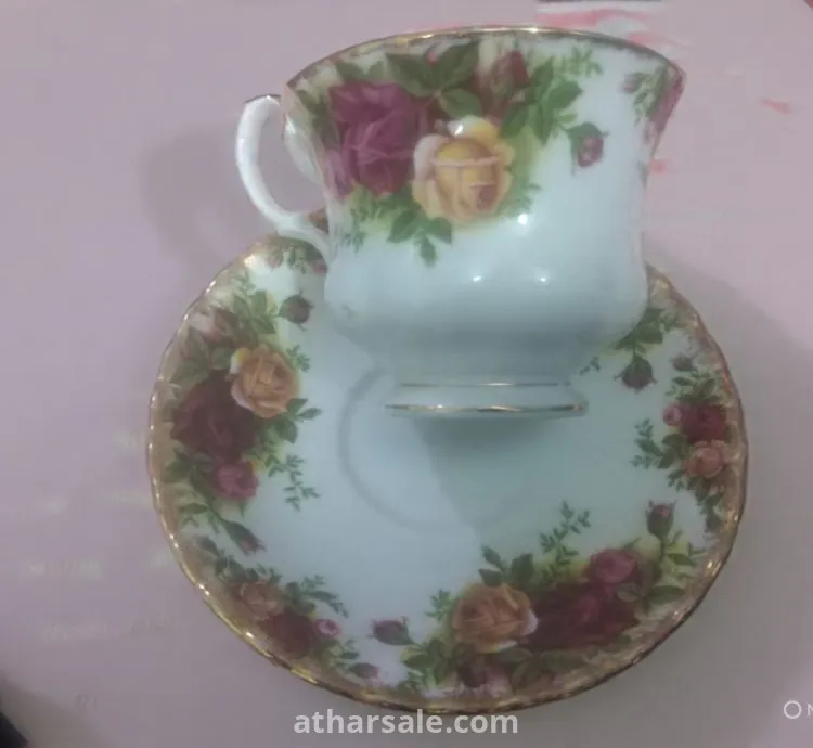 طقم صيني المالكي رويال البرت الأصلي