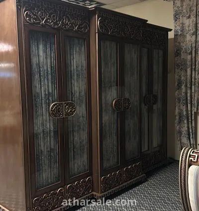 Royal classic bedroom