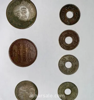 Old Palestinian coins and pieces