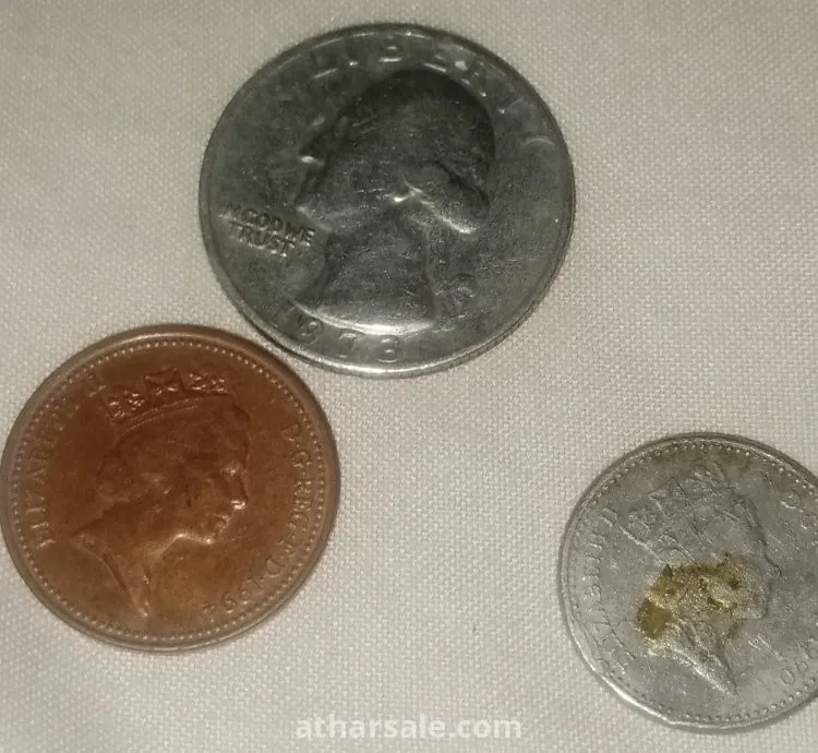 عملات قديمه  عهد الملكه اليزابيث قديمه جدا