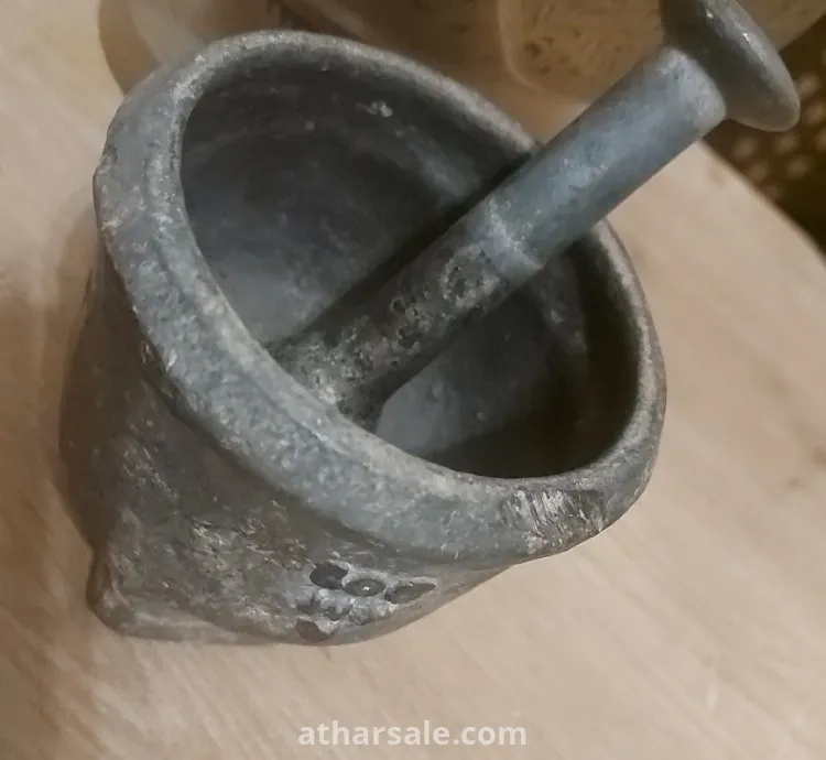 ANTIQUE OLD PRIMITIVE HANDMADE