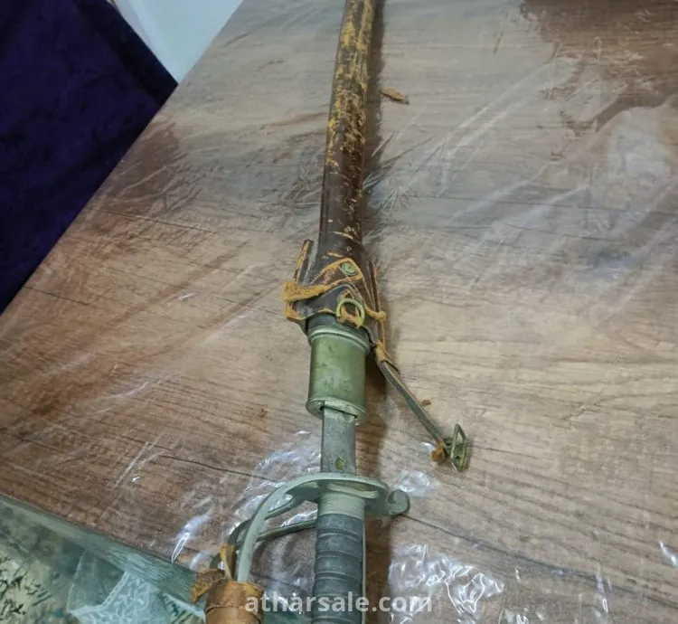 سيوف وخناجر للعهد العباسي للامراء فرصة نادرة