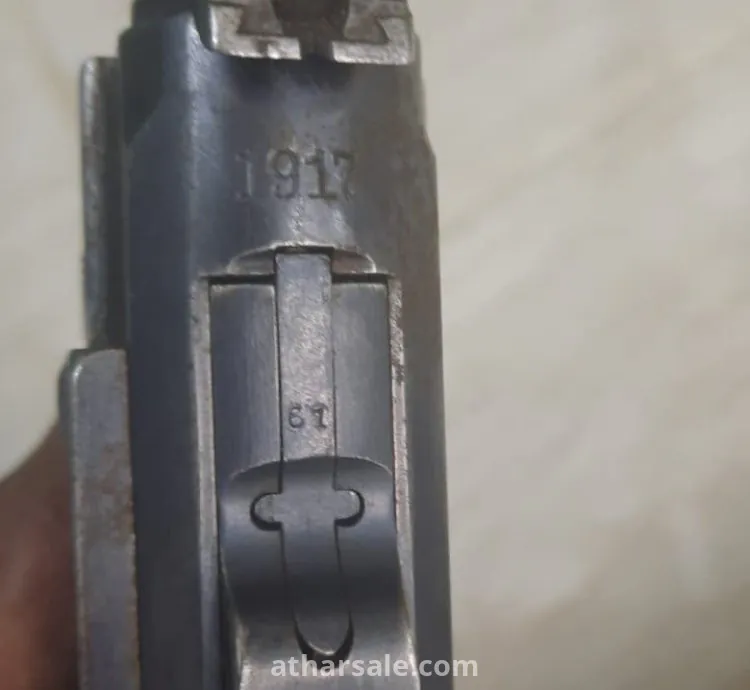 مسدس لوغر مدفعية DWM طراز ١٩١٧