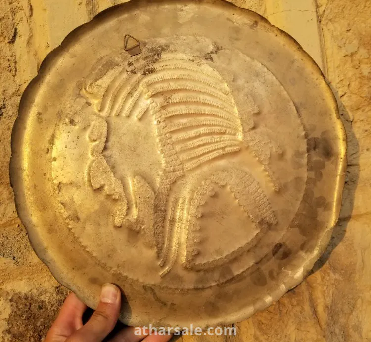 طبق نحاسي فني فرعوني قديم (منتصف القرن العشرين)