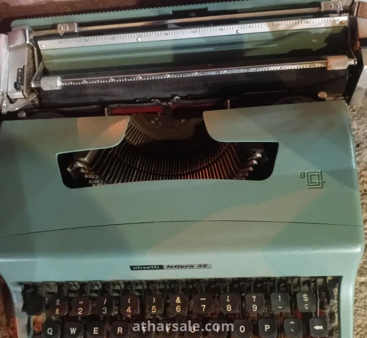 مطبعة يدوية قديمة تعود للقرن 18