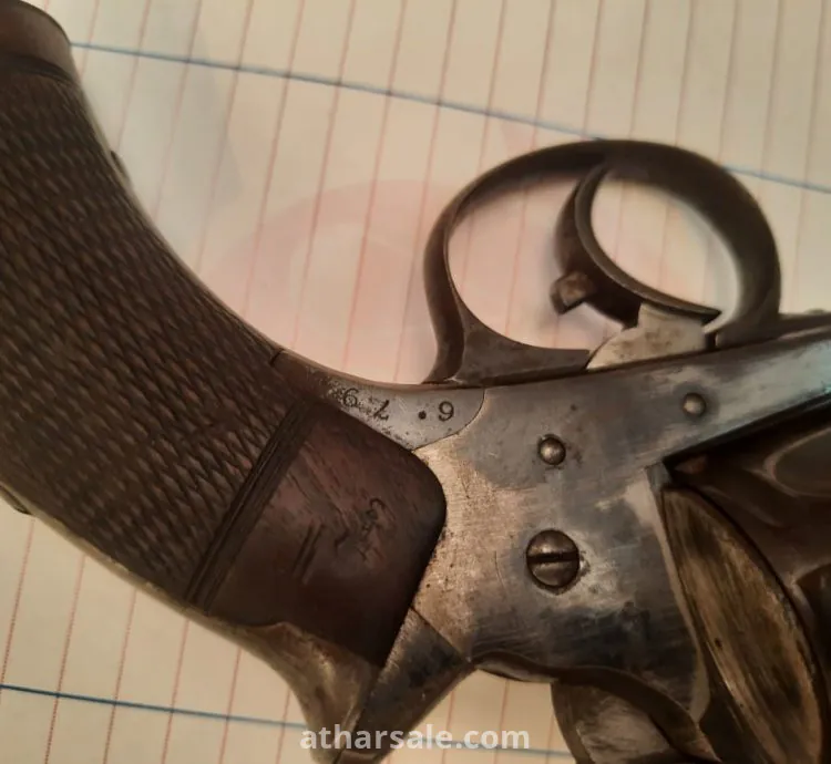 مسدس ويليام تينتر