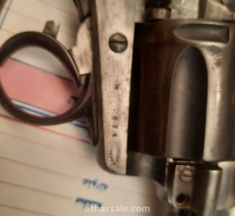 مسدس ويليام تينتر