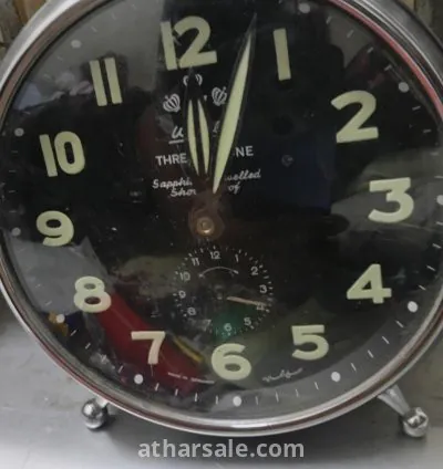 ساعه قديمة بحاله ممتازة