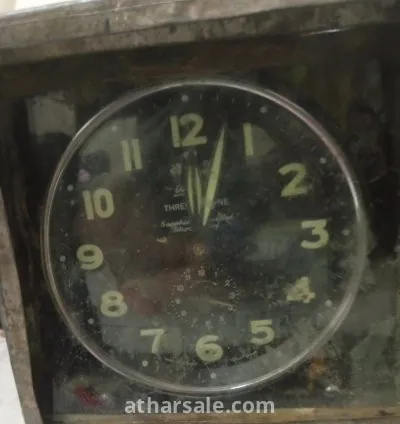 ساعه قديمة بحاله ممتازة