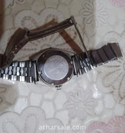 ساعة يد ياباني حريمى