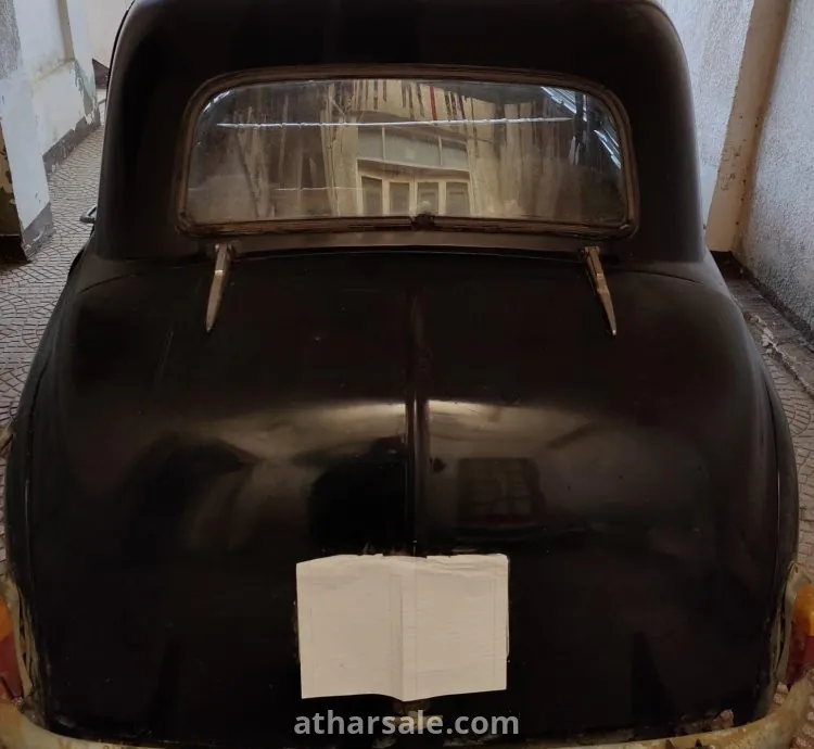 تحفة كلاسيكية بريطانية نادرة