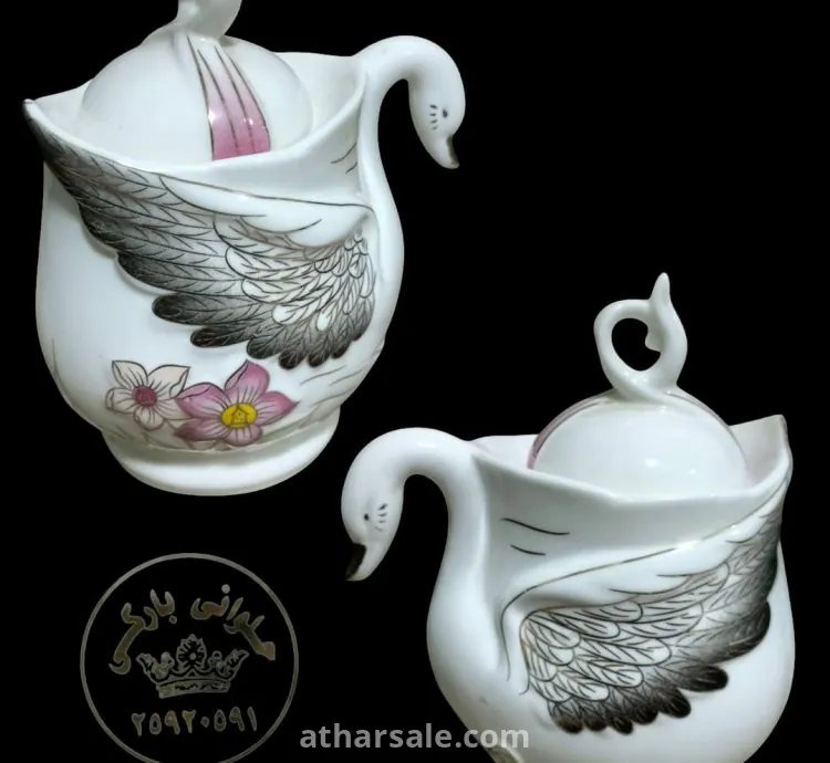 بونبونيرة بورسيلين قديمة صناعة إيطالي بدون ديفوهات