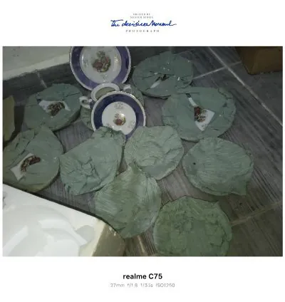 طقم شاي بورسلين منذ 50 عاما 4