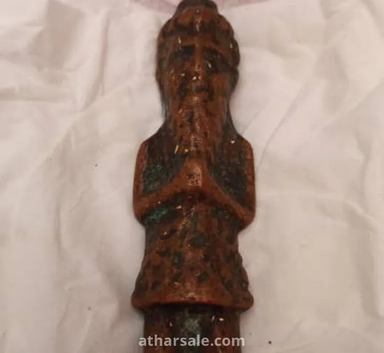 تمثال هلينستي نحاسي قديم