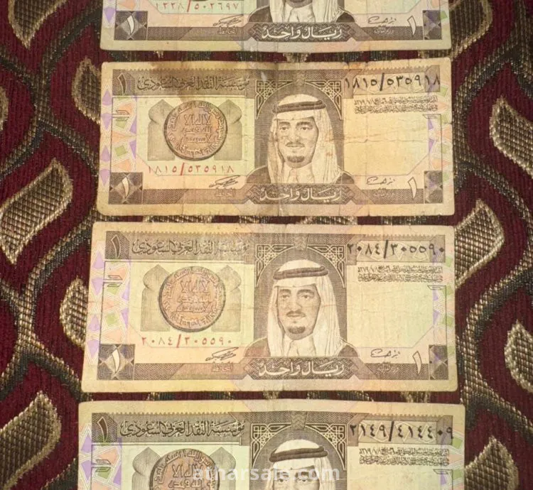 ٤ قطع ريال الملك فهد رحمة الله عليه