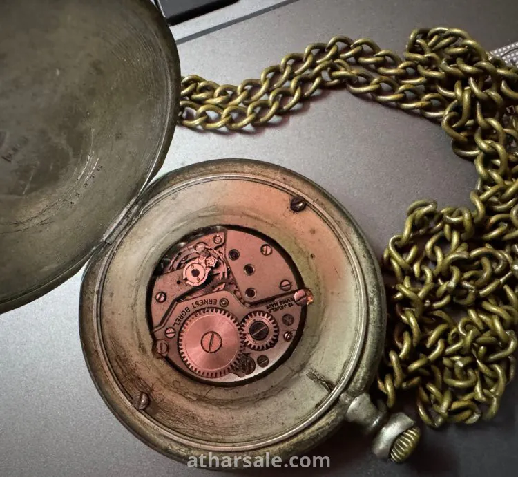 ساعه نادره جدا وقديمه جدا