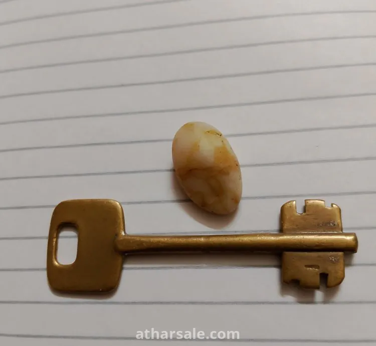 اعمال يدويه قديمه وأحجار كريمه