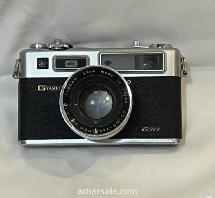 كاميرا تصوير قديمه