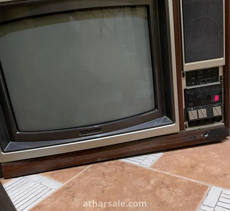 تلفزيونات قديمة