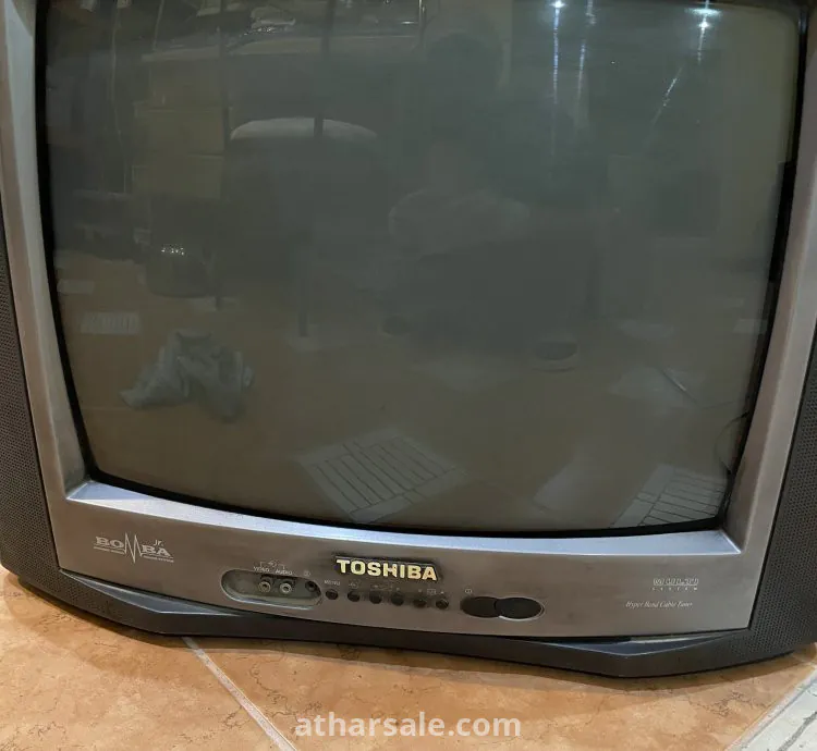 تلفزيونات قديمة