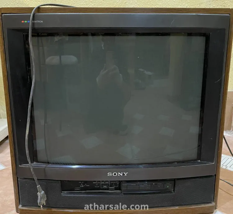 تلفزيونات قديمة