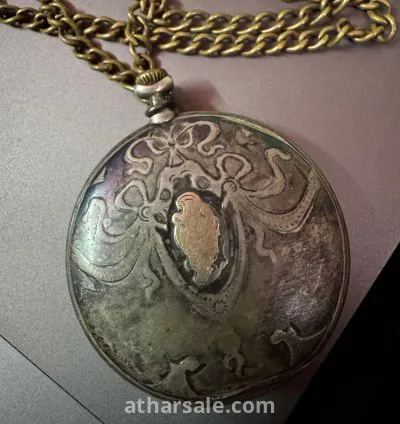 ساعه نادره جدا وقديمه جدا