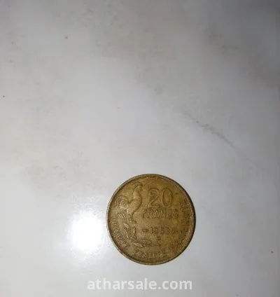 عملة فرنسية قديمة