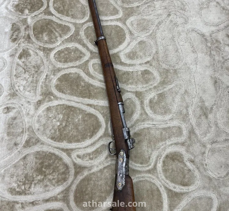 بيع قطعة سلاح قديم منذ ١٣٤ سنة