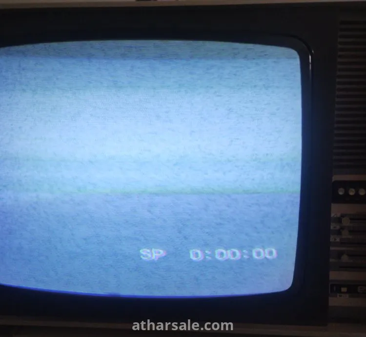 تلفزيون فرنسي ضخم