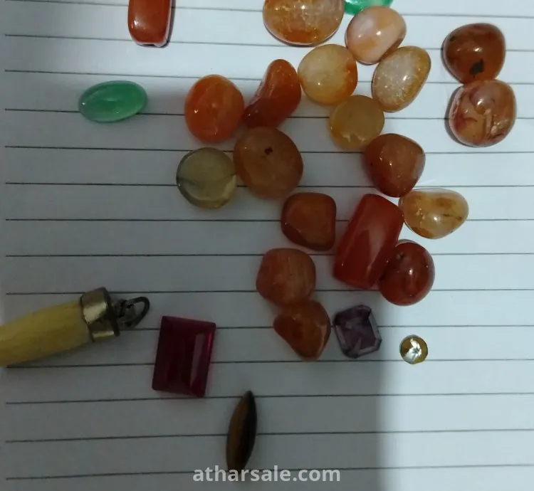 احجار كريمة للبيع