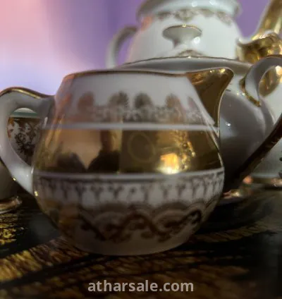 إبريق شاي تراثي من Santa Clara بزخرفة ذهبية أنيقة 3