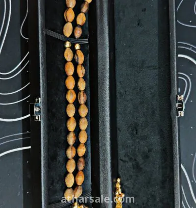 مسبحة نادرة جداً