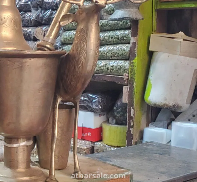 تمثال وعل يمني