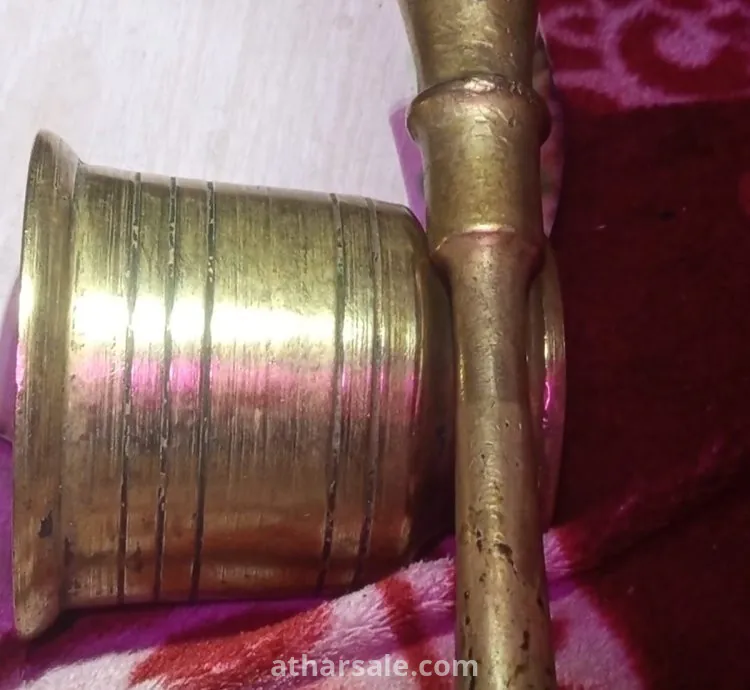 مقتنيات قديمة للبيع