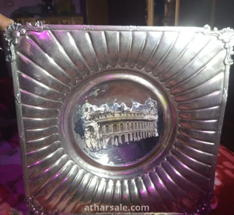 مقتنيات قديمة للبيع