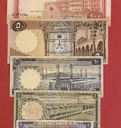 طقم عملات الملك فيصل يرحمة الله 100- 50- 10- 5- 1